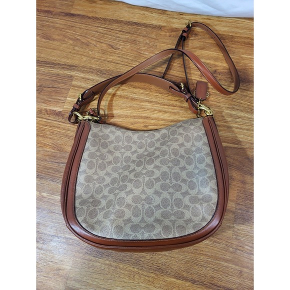 Coach Sutton Hobo 38580 Bag in Signature Canvas & Leather 2019 - Picture 7 of 11